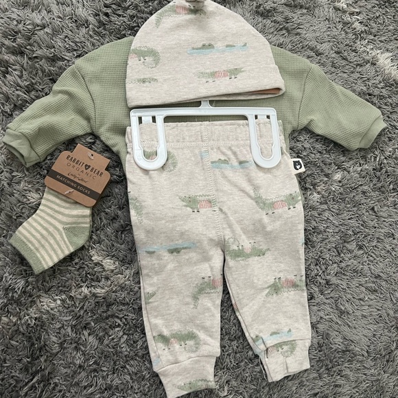 sold - Picture 4 of 4